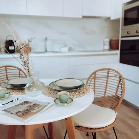 En El Nucli Antic De شقة *